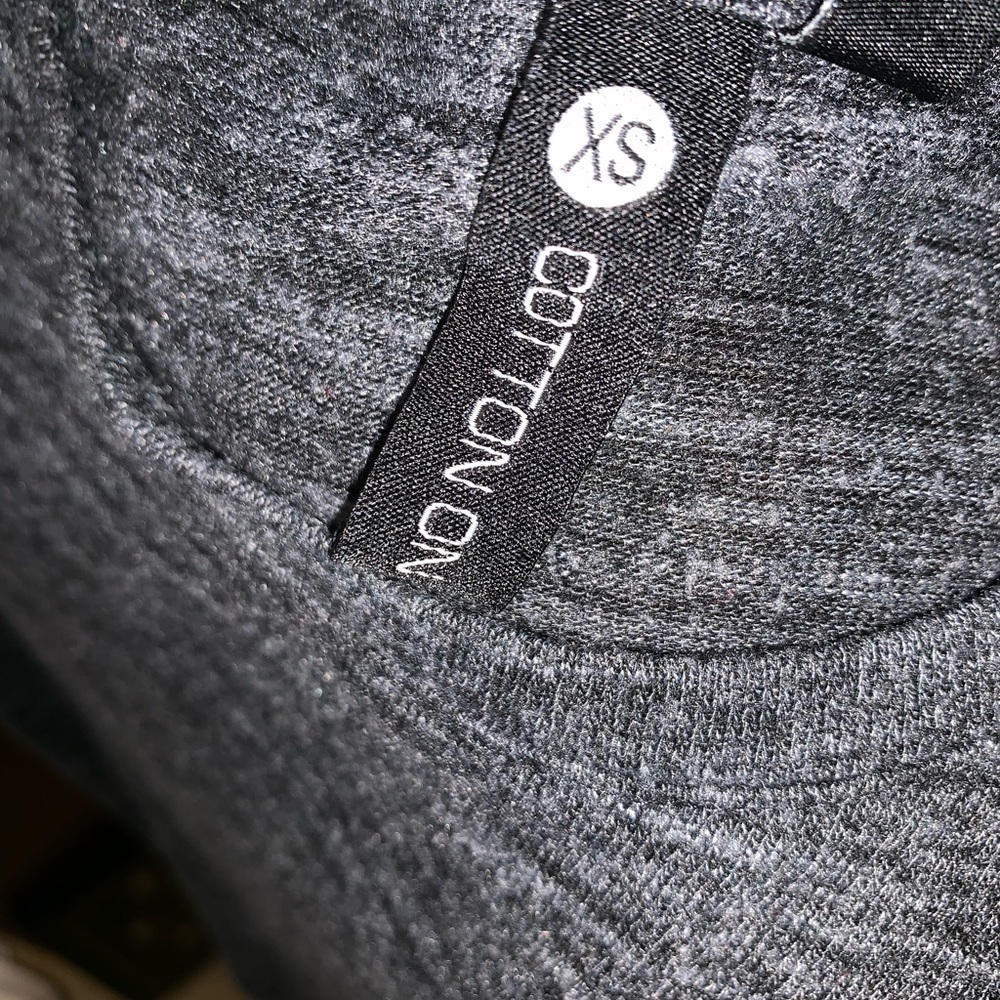 Basic tee - Picture 3 of 3